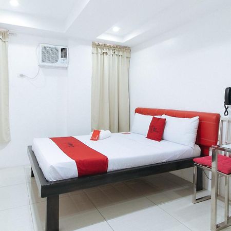 Reddoorz At Dbuilders Rooms Bangkal Makati Makati City Exterior photo